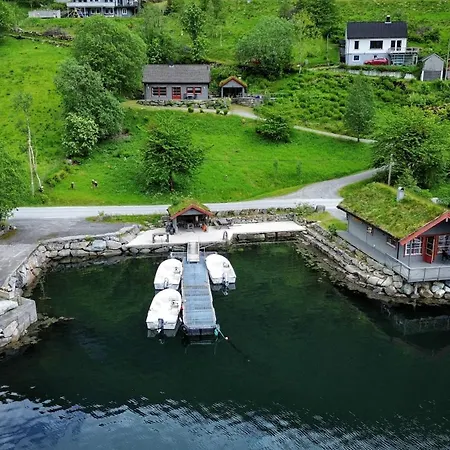 Fully Equipped By The Fjord * Volda