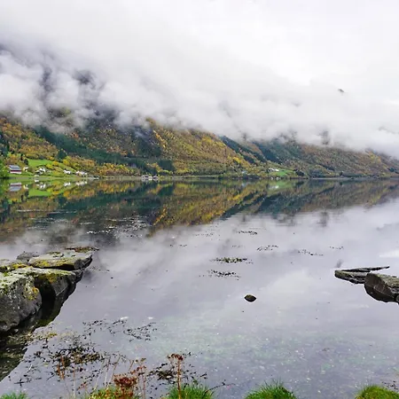 펜션 Fully Equipped By The Fjord Volda