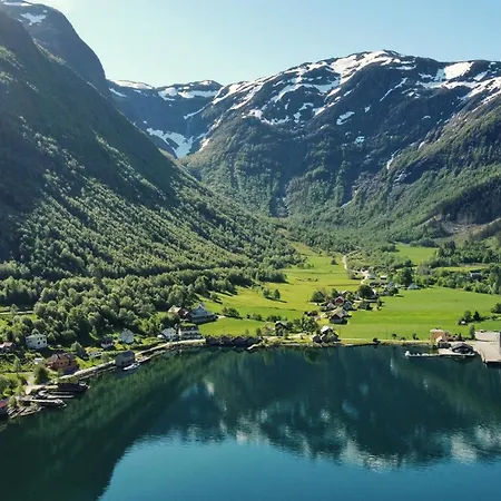 Tatil Evi Fully Equipped By The Fjord Volda