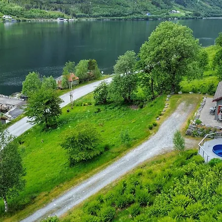 Tatil Evi Fully Equipped By The Fjord Volda
