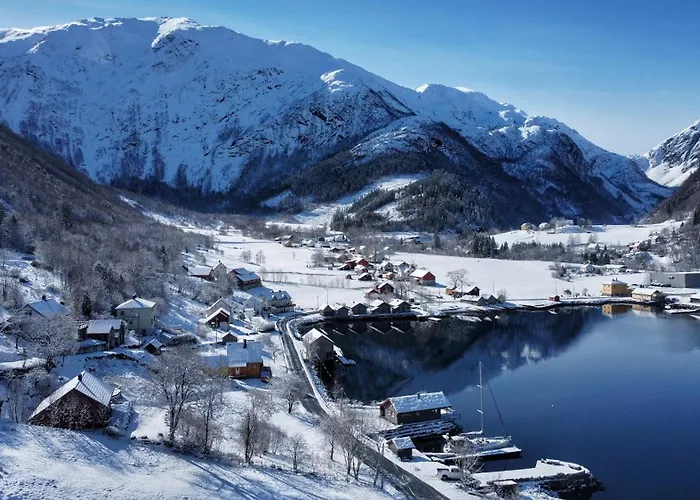 بيت للعطل Fully Equipped By The Fjord *